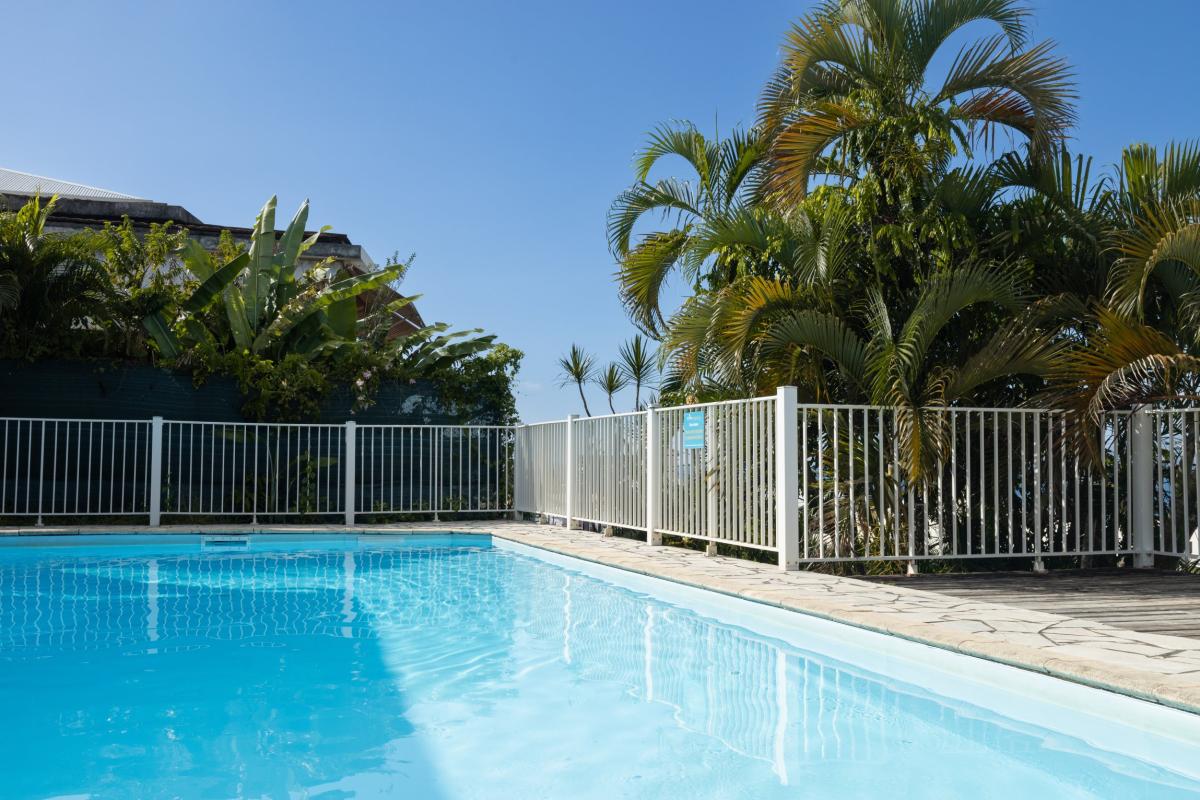 Location_Appartement Anse Mitan_Les_Trois_Ilets_Martinique Piscine commune